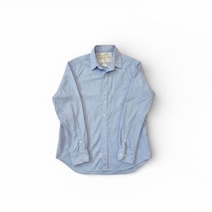 Frank & Eileen Women’s relaxed fit button up shirt powder blue size XS